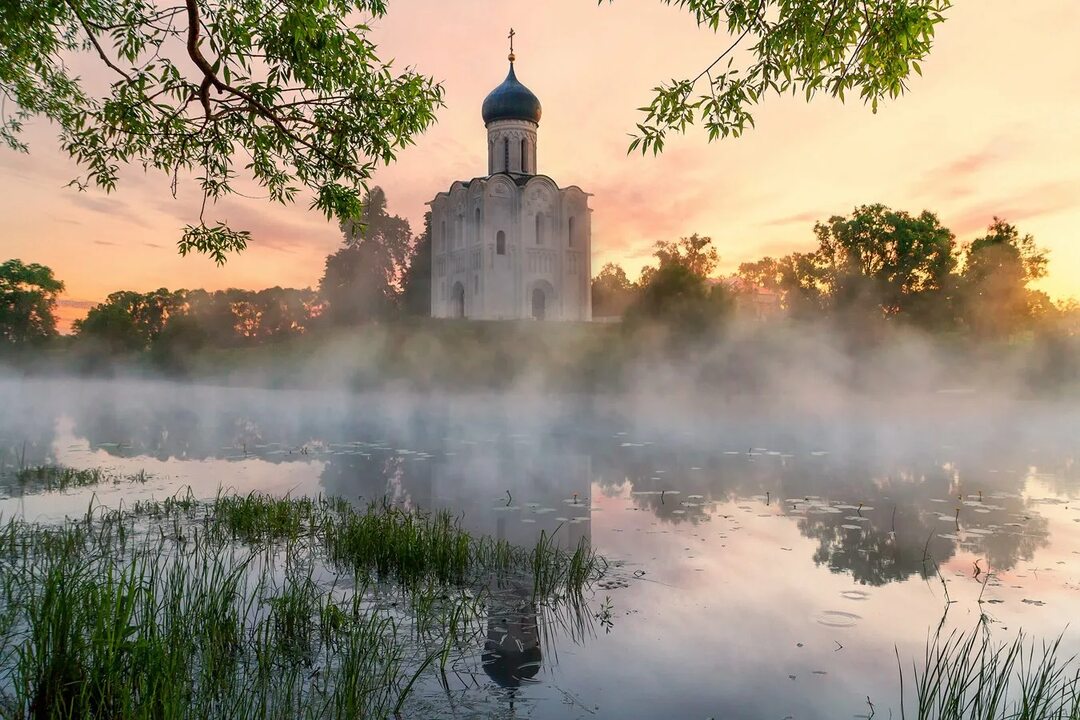 Храм над водой